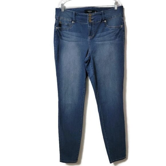 torrid Denim - Torrid Denim 3 Button Fly High Rise Skinny Jeans Size 18XT Extra Tall